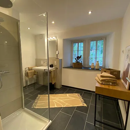 Weingut Bindges - Rosenhof * Traben-Trarbach